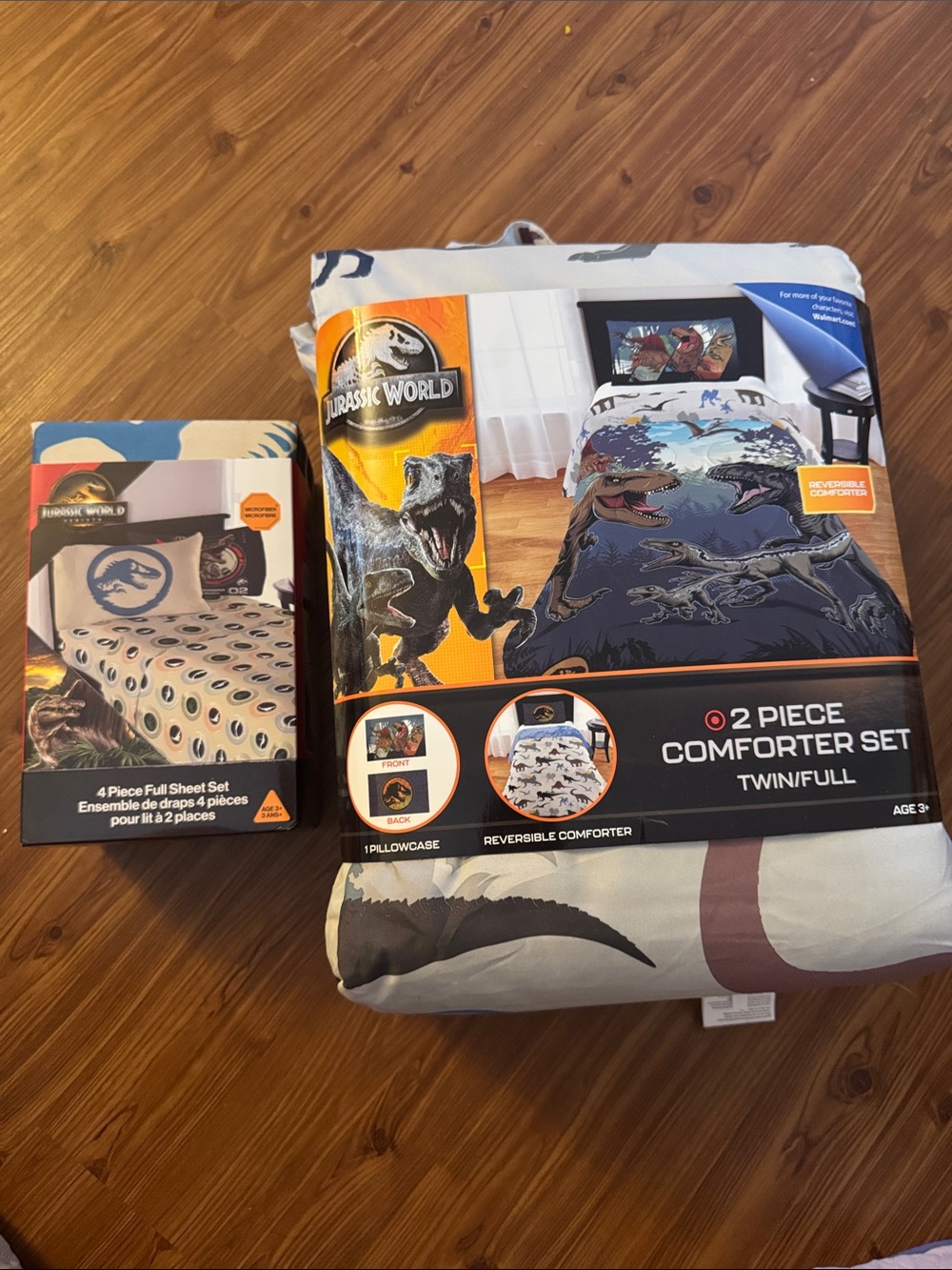 BRAND NEW youth complete Jurassic world dinosaur full sheet set & comforter set